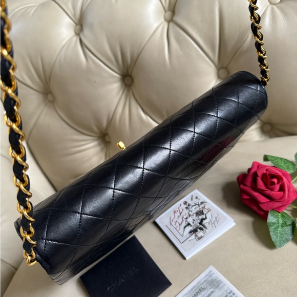 SOLD - 💎 AUTH Chanel Vintage Classic Single Flap Bag Quilted Lambskin Large - Picture 6 of 15